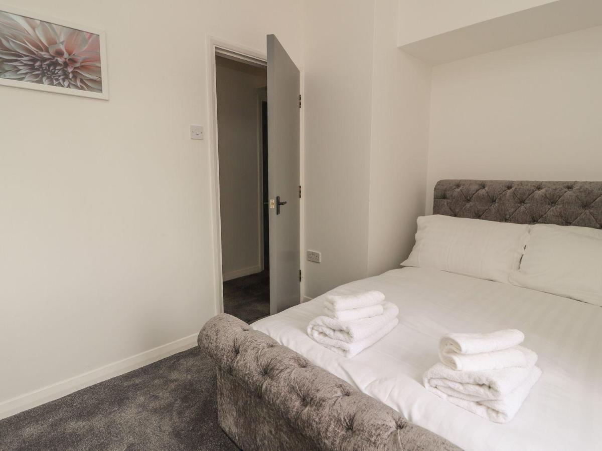 Memorial Building Apartamento Ruthin Exterior foto